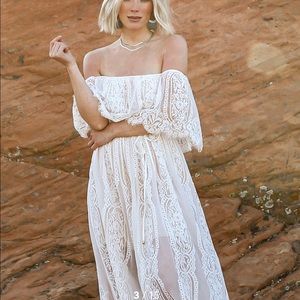 Romantic / Boho lace maxi dress
